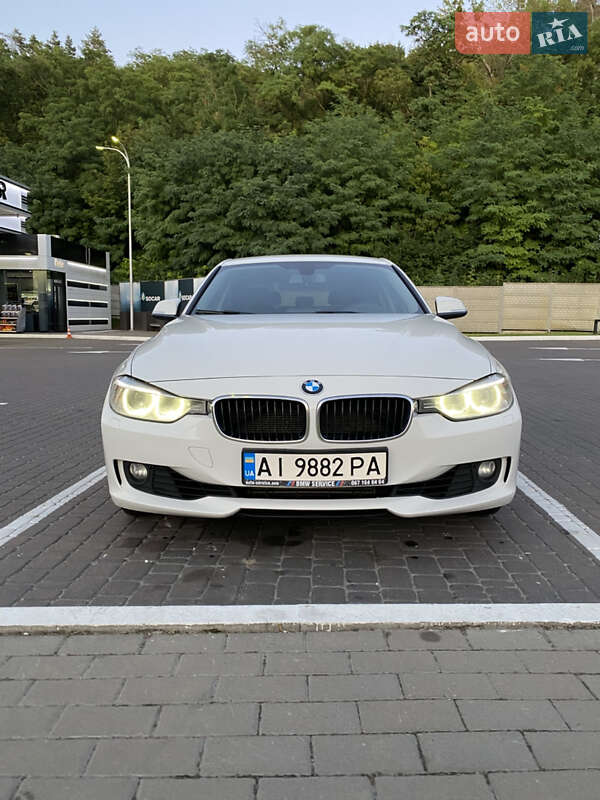 Седан BMW 3 Series 2013 в Обухове фото 6 Седан BMW 3 Series 2013 в Обухове