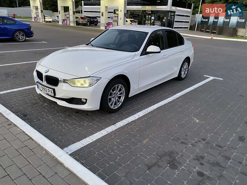 Седан BMW 3 Series 2013 в Обухове фото 7 Седан BMW 3 Series 2013 в Обухове