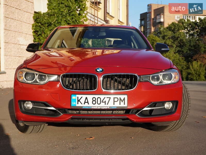Седан BMW 3 Series 2012 в Киеве