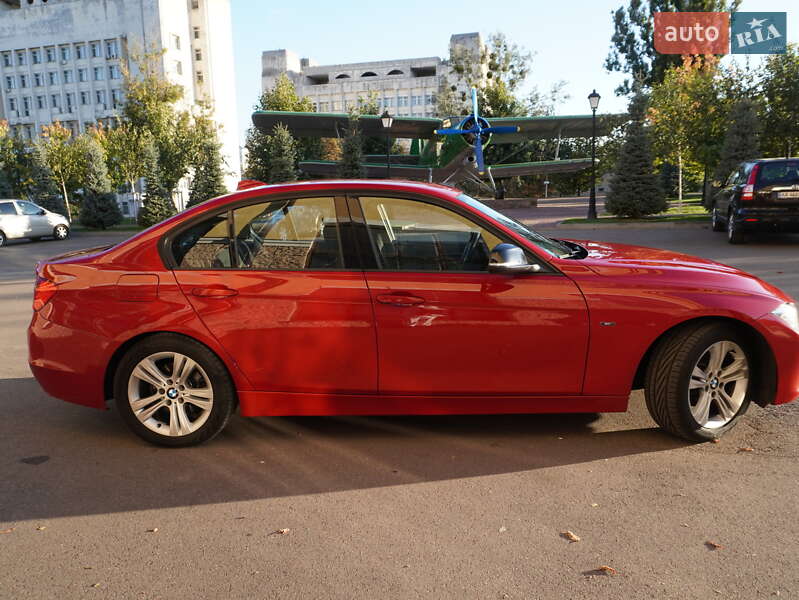 Седан BMW 3 Series 2012 в Киеве