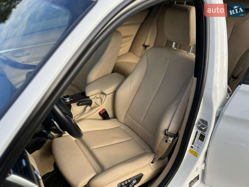 Седан BMW 3 Series 2016 в Львове фото 9 Седан BMW 3 Series 2016 в Львове