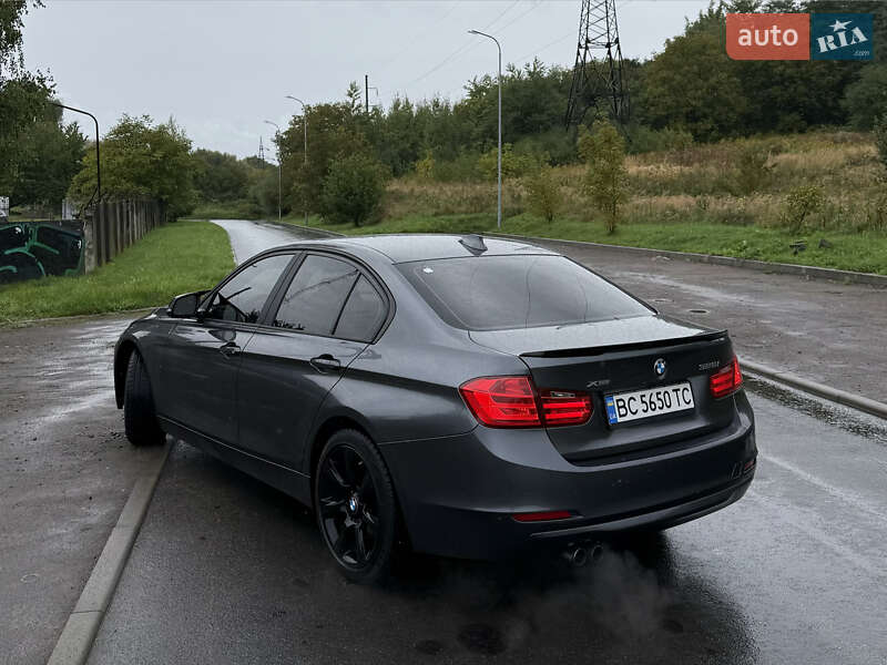 Седан BMW 3 Series 2015 в Львове