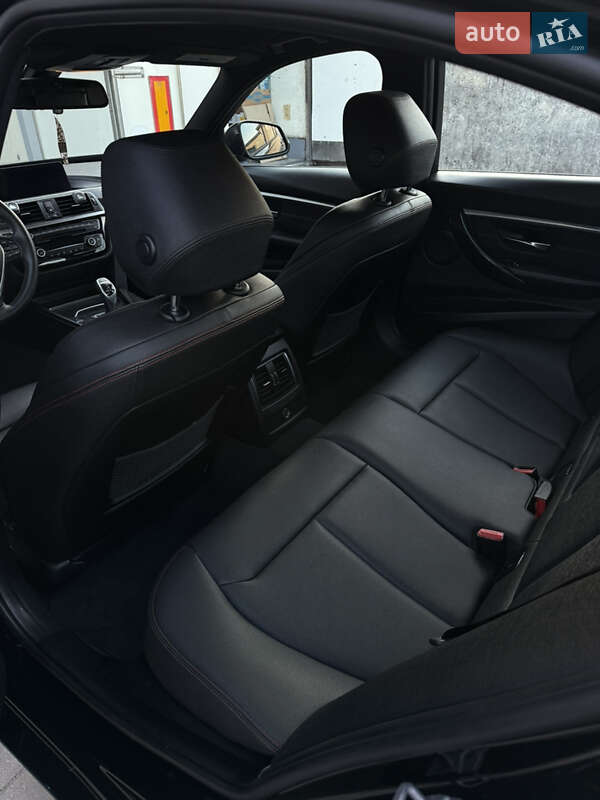 Седан BMW 3 Series 2018 в Луцке фото 47 Седан BMW 3 Series 2018 в Луцке