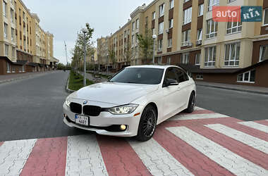 Седан BMW 3 Series 2014 в Киеве