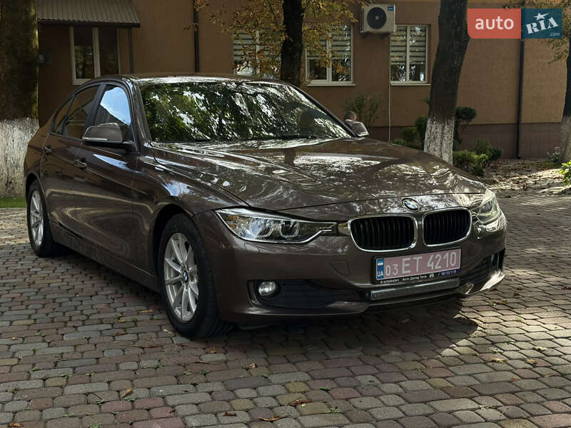Седан BMW 3 Series 2012 в Тячеве фото 6 Седан BMW 3 Series 2012 в Тячеве