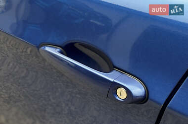 Седан BMW 3 Series 2007 в 