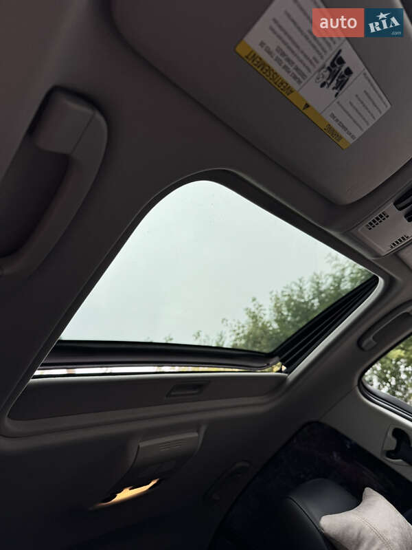 Седан BMW 3 Series 2011 в Шептицькому