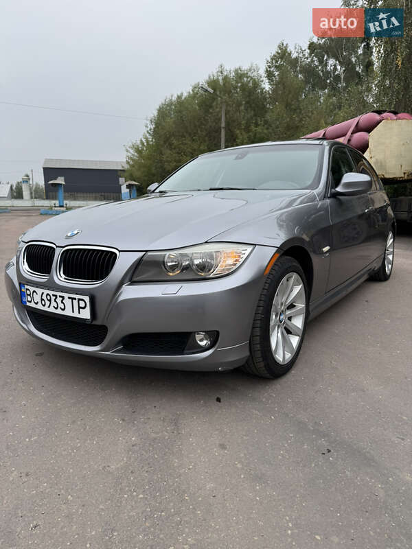 Седан BMW 3 Series 2011 в Шептицькому