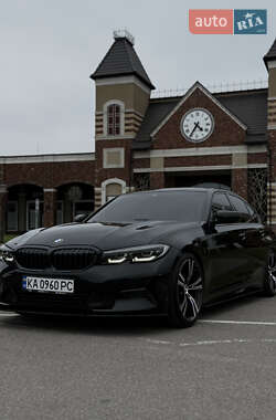 Седан BMW 3 Series 2019 в Киеве