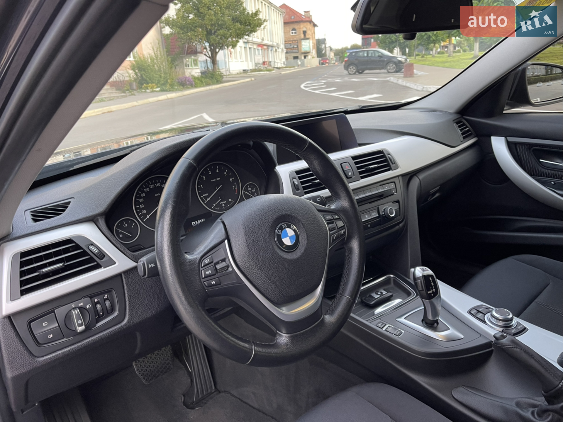 2012 BMW 3er - мініатюра 29