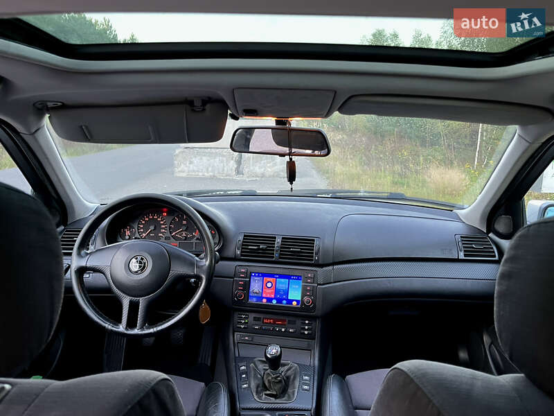 Седан BMW 3 Series 2002 в Дубровице