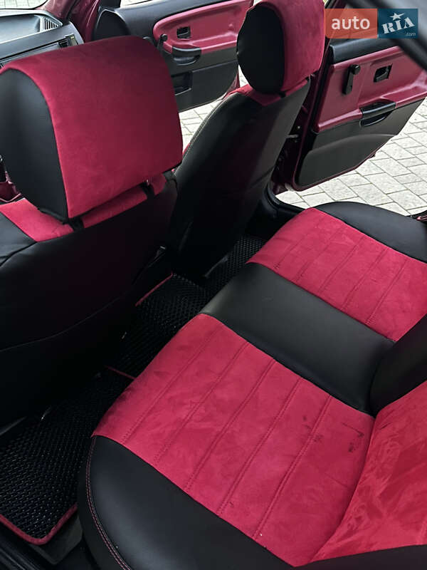 Седан BMW 3 Series 1993 в Ивано-Франковске