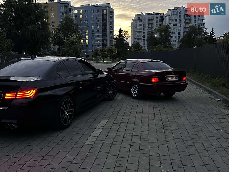 Седан BMW 3 Series 1993 в Ивано-Франковске