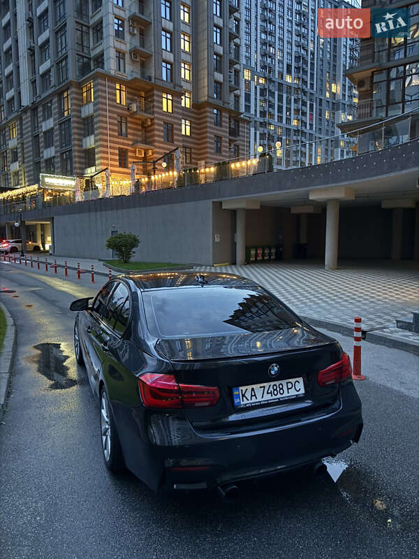 Седан BMW 3 Series 2017 в Киеве