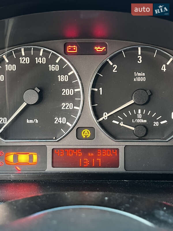 Седан BMW 3 Series 2000 в Сокирянах