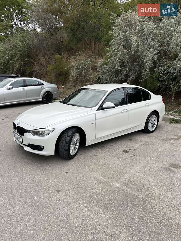 Седан BMW 3 Series 2012 в Одесі
