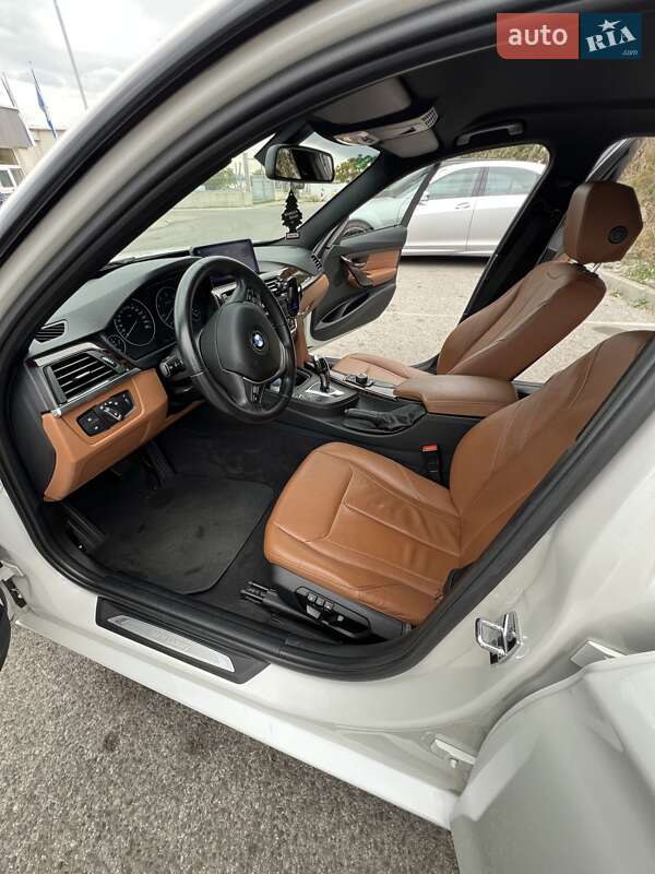 Седан BMW 3 Series 2012 в Одесі