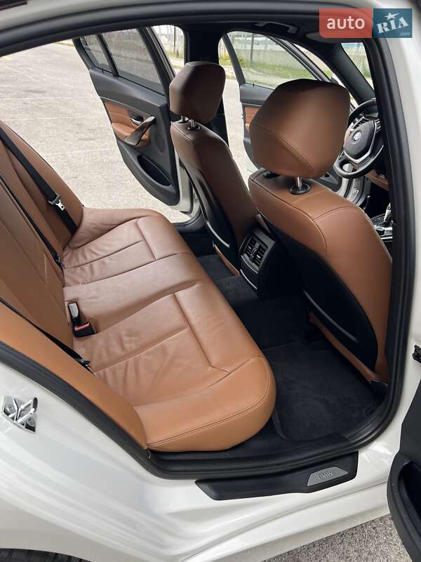 Седан BMW 3 Series 2012 в Одесі