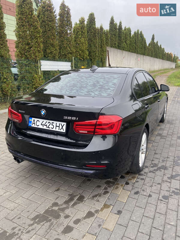 Седан BMW 3 Series 2015 в Луцке фото 3 Седан BMW 3 Series 2015 в Луцке