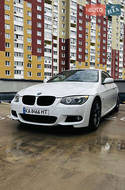 Кабриолет BMW 3 Series 2013 в Киеве