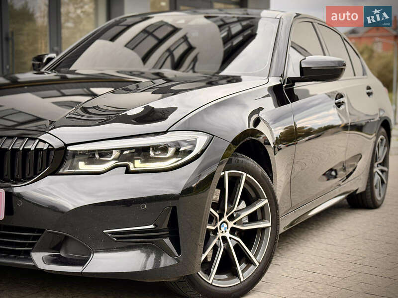 Седан BMW 3 Series 2020 в Львові