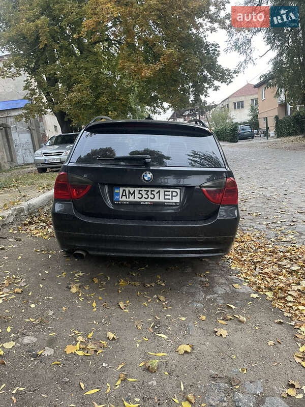 Универсал BMW 3 Series 2005 в Николаеве фото 3 Универсал BMW 3 Series 2005 в Николаеве
