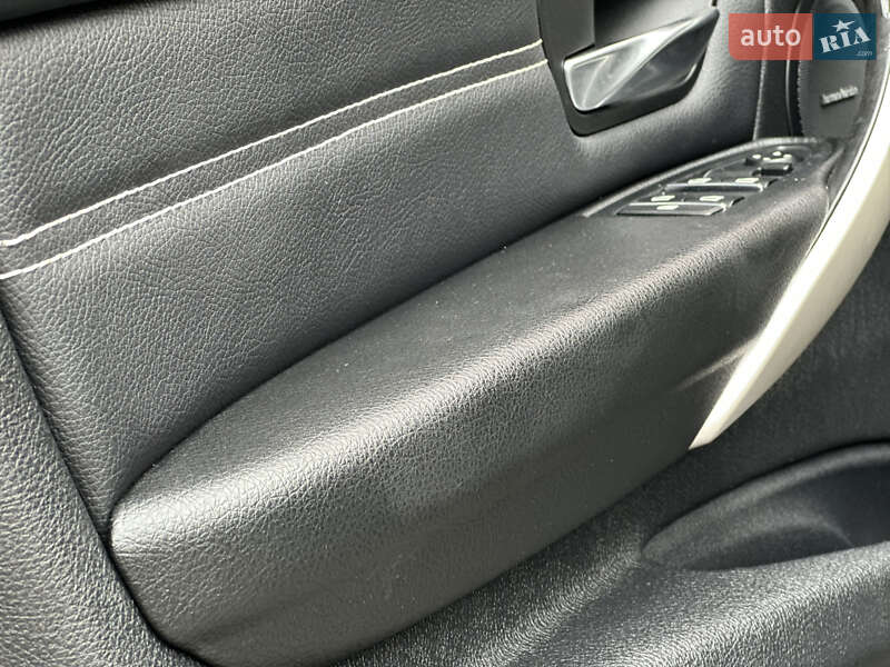Универсал BMW 3 Series 2015 в Дрогобыче