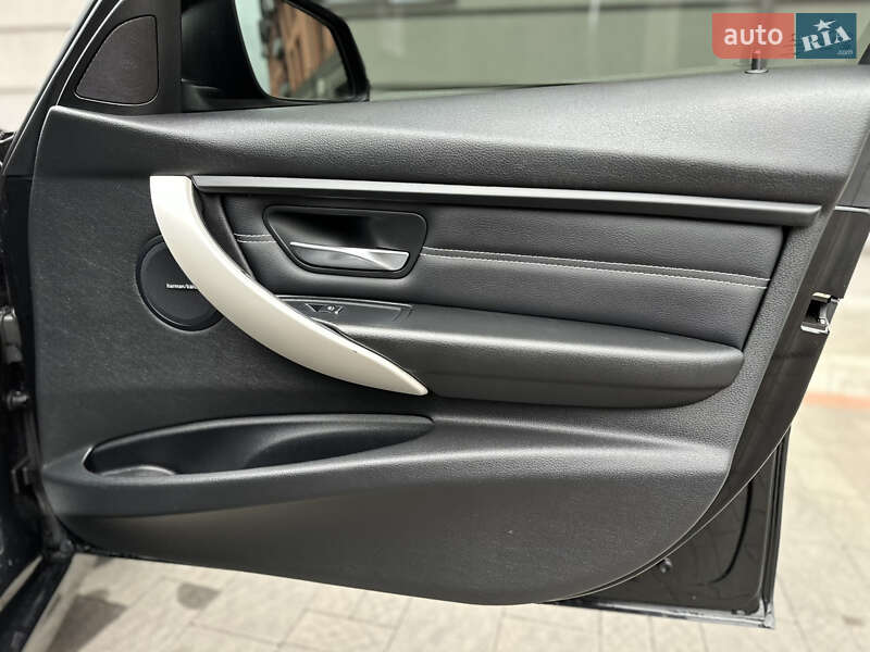 Универсал BMW 3 Series 2015 в Дрогобыче