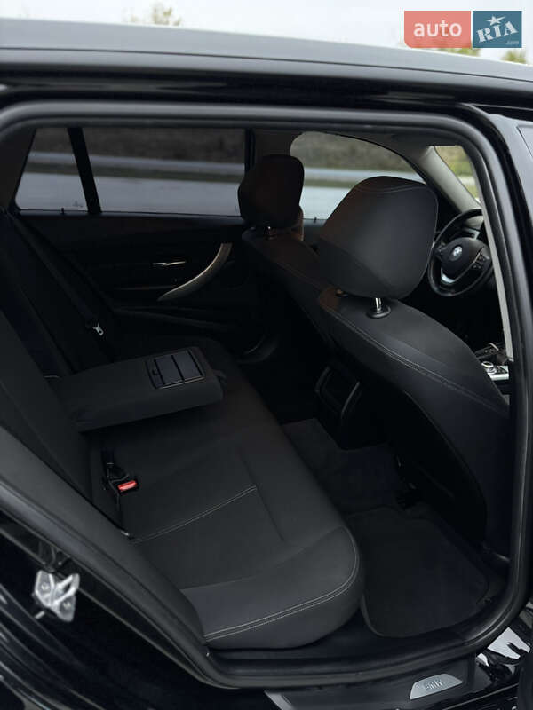 Універсал BMW 3 Series 2015 в Волочиську