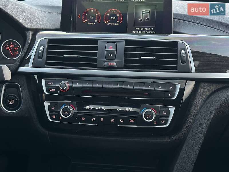 Седан BMW 3 Series 2017 в Киеве