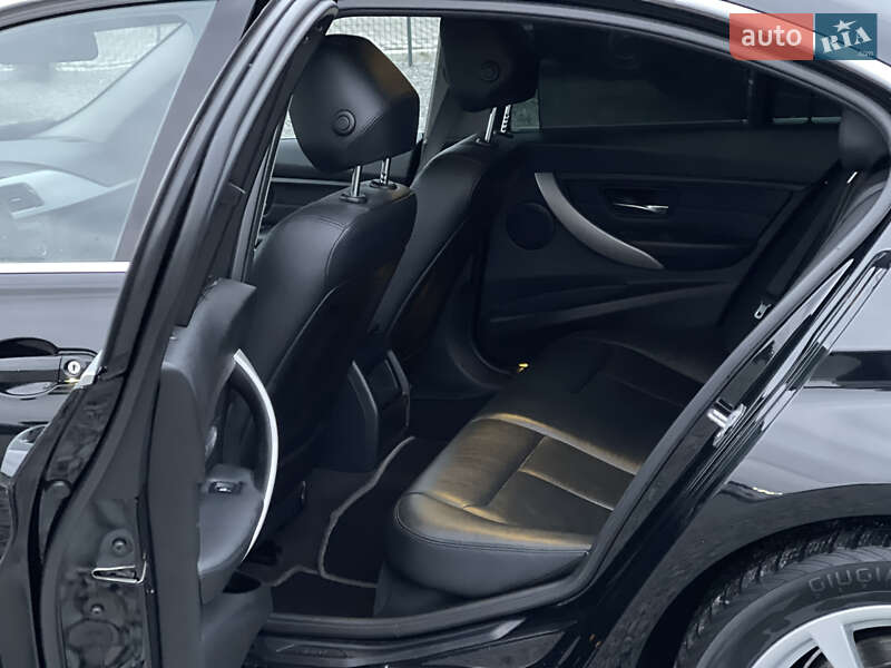 Седан BMW 3 Series 2013 в Черновцах фото 20 Седан BMW 3 Series 2013 в Черновцах