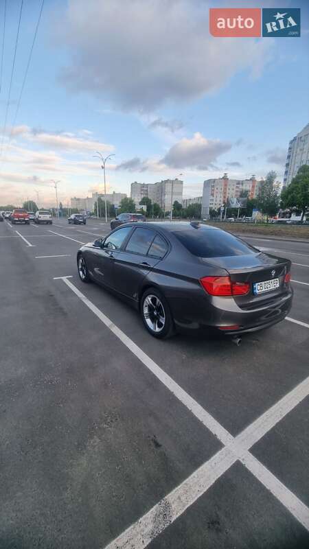 Седан BMW 3 Series 2012 в Чернигове фото 35 Седан BMW 3 Series 2012 в Чернигове
