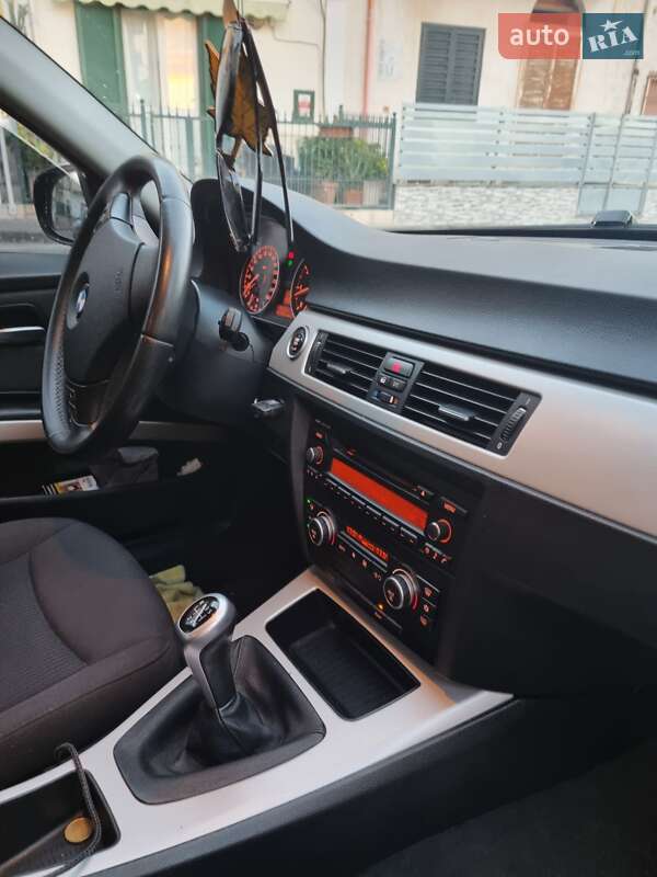Седан BMW 3 Series 2009 в Черкассах фото 14 Седан BMW 3 Series 2009 в Черкассах