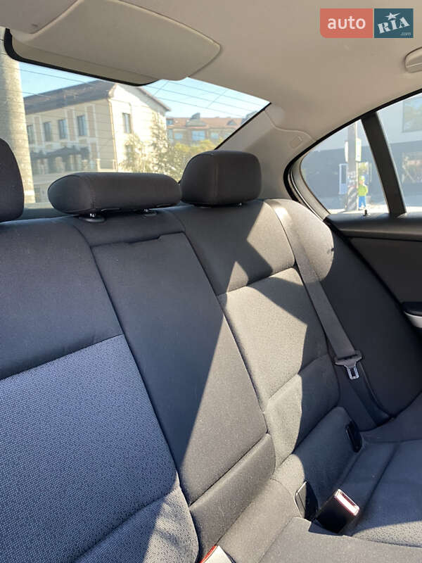 Седан BMW 3 Series 2006 в Ивано-Франковске фото 21 Седан BMW 3 Series 2006 в Ивано-Франковске