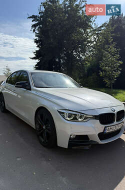 Седан BMW 3 Series 2015 в 
