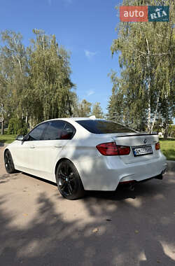 Седан BMW 3 Series 2015 в 