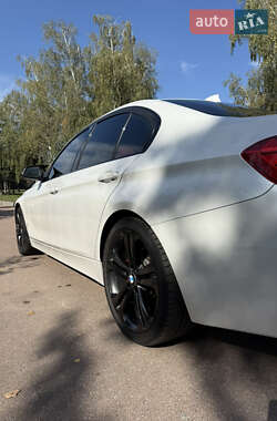 Седан BMW 3 Series 2015 в 