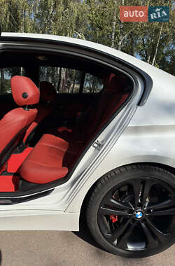 Седан BMW 3 Series 2015 в 