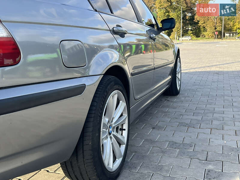 Седан BMW 3 Series 2004 в Виннице
