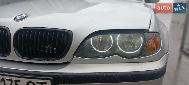 Седан BMW 3 Series 2004 в Киеве