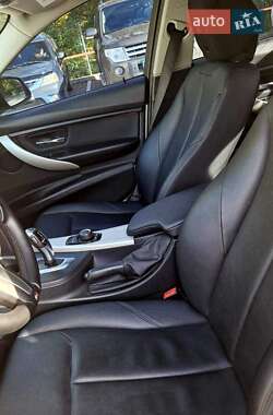 Седан BMW 3 Series 2015 в 