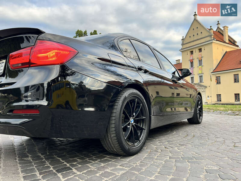 Седан BMW 3 Series 2017 в Львове фото 48 Седан BMW 3 Series 2017 в Львове