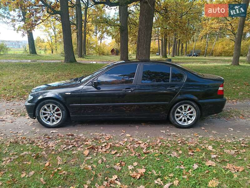Седан BMW 3 Series 2004 в Романове