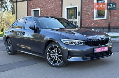 Седан BMW 3 Series 2020 в Киеве