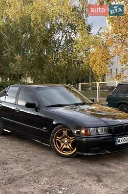 Седан BMW 3 Series 1995 в Краснограді