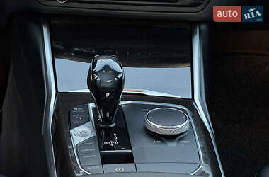 Седан BMW 3 Series 2019 в 