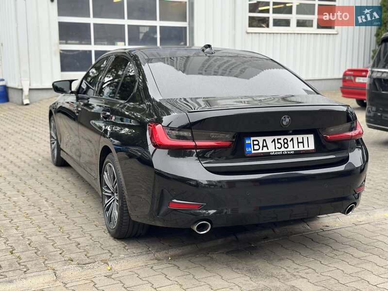 Седан BMW 3 Series 2019 в Одессе
