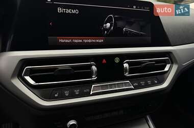 Седан BMW 3 Series 2019 в 