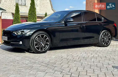 Седан BMW 3 Series 2015 в Черновцах