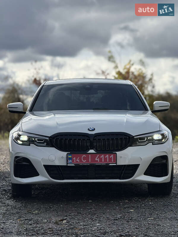 Седан BMW 3 Series 2019 в Самборе